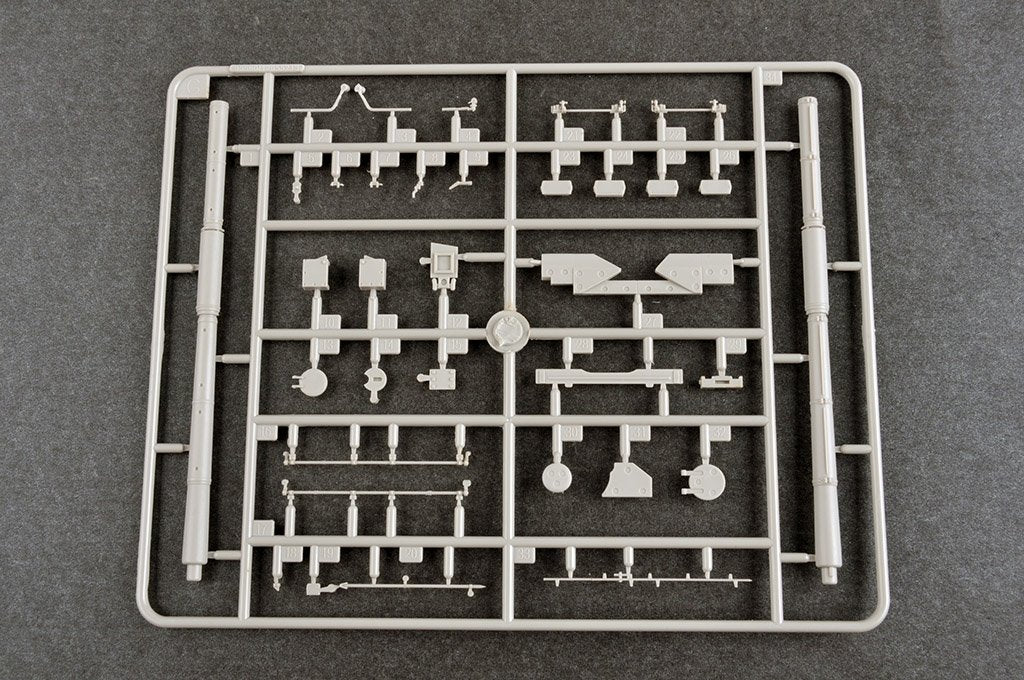 Trumpeter 09609 Char russe T-72B1 avec KTM-6 et blindage à grille 1/35 – immagine 12