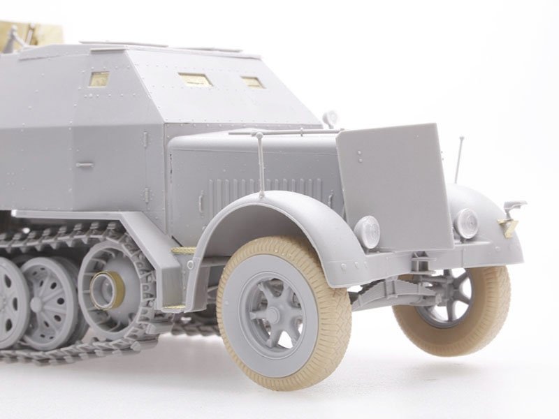 Dragon 6553 3.7cm FlaK 43 au Sd.Kfz.7/2 (1/35) – Bild 5