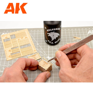 AK Interactive AK8230 BOÎTE EN BOIS DÉCOUPÉE AU LASER 004 RISQUE BIOLOGIQUE (3 UNITÉS) 1/35 – Bild 2