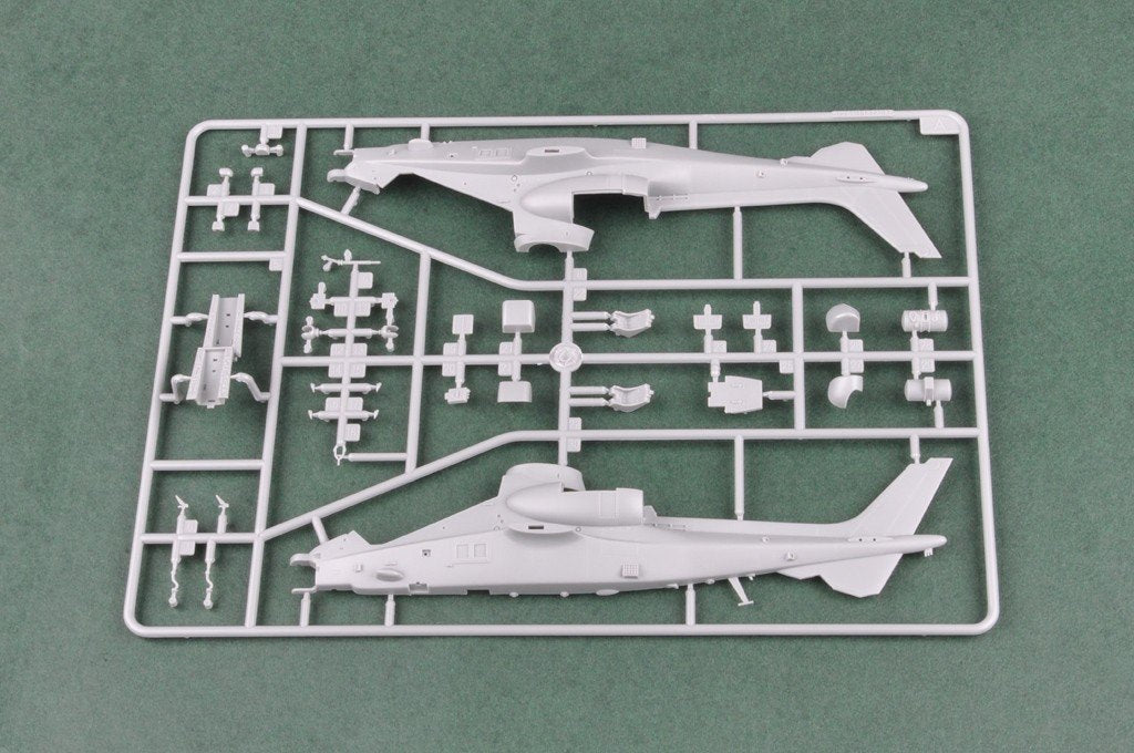 Hobby Boss 87253 Z-10 chinois (1/72) – Bild 4