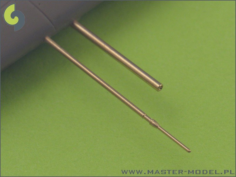 Ensemble d&amp;#39;armement Master AM-48-018 Fw 190 A6 (embouts de canon MG 17, canons MG 151, carénages MG 151) et tube Pitot (1/48)  – immagine 4