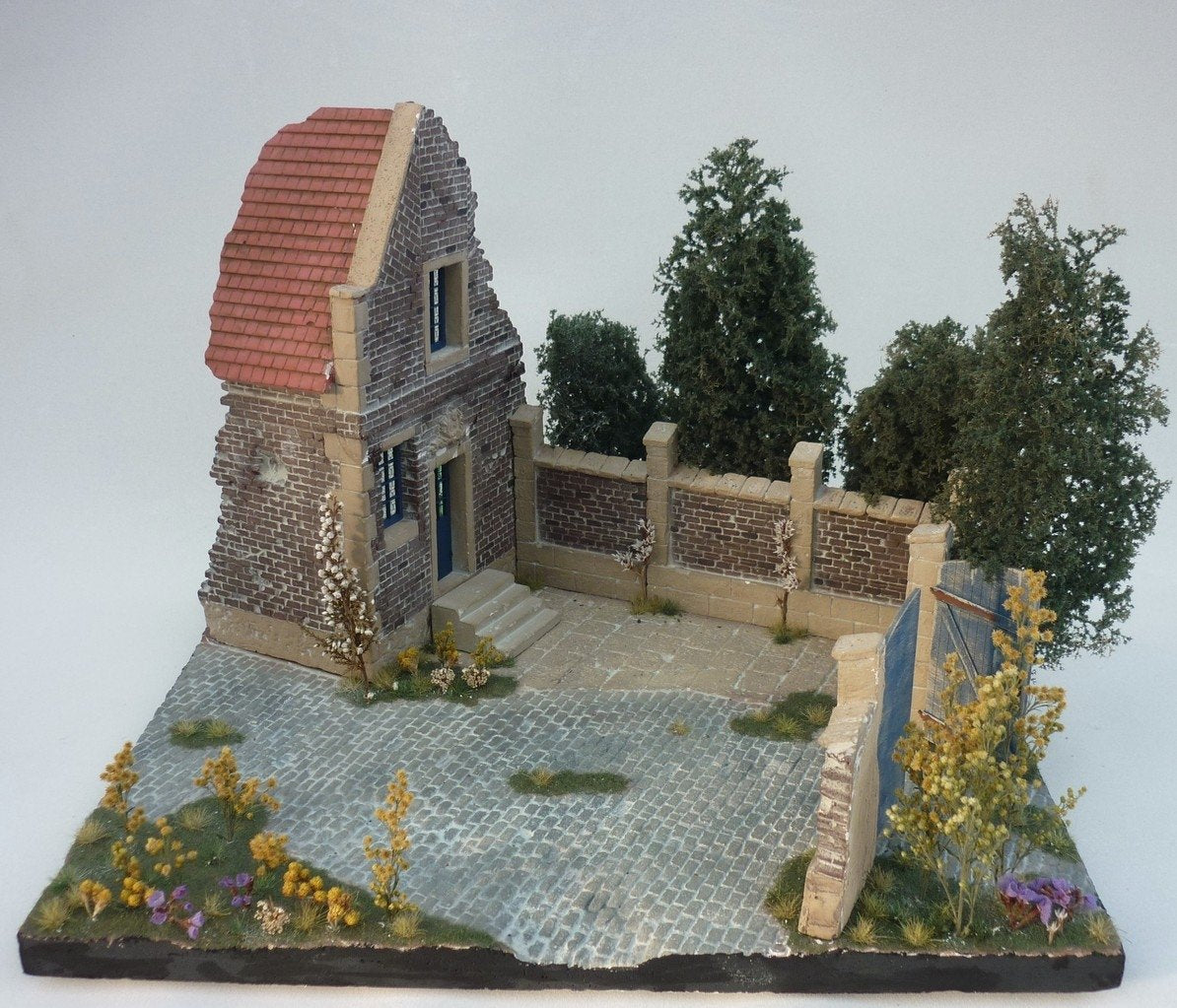 RT-Diorama 35214 Socle de diorama : « Jardin » 1/35  – immagine 11