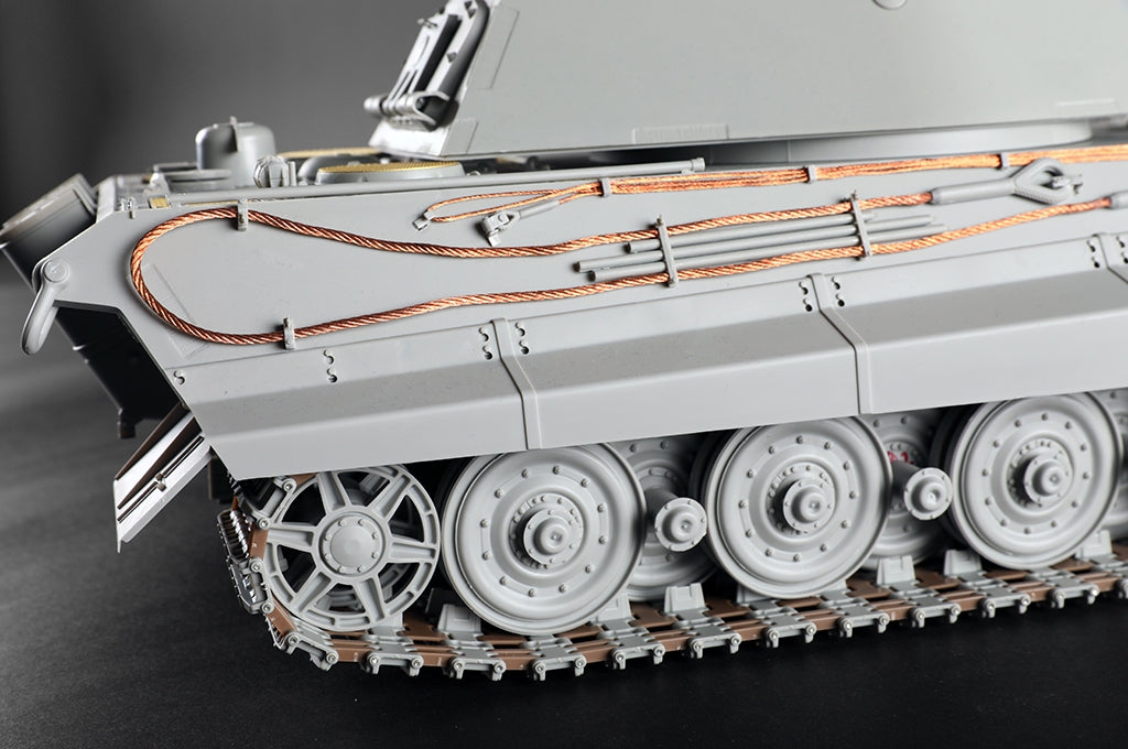 Trumpeter 00948 Char lourd allemand Tiger II - Tourelle Porsche, première production, échelle 1/16 – image 13