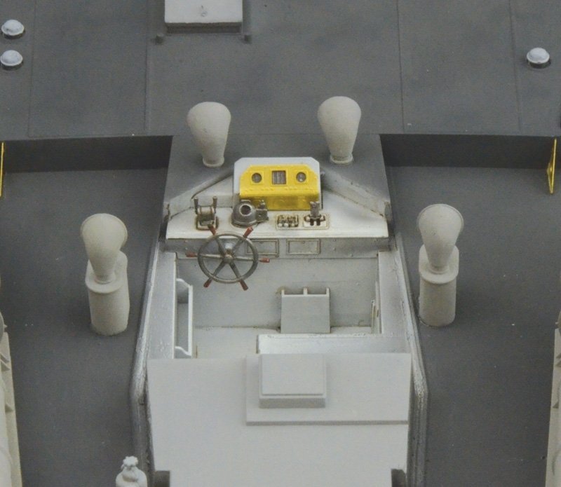 Italeri 5610 VTT britannique Vosper (1/35) – image 10