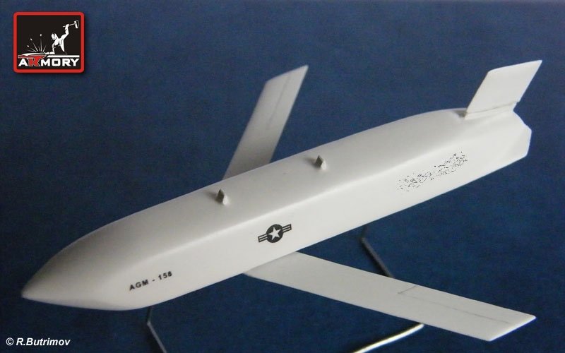 Maquette Armory Models ACA4802 AGM-158 JASSM Missile air-sol guidé américain 1/48