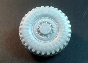 Roues de route Panzer Art RE35-437 M 1240 M-ATV 1/35  – image 2