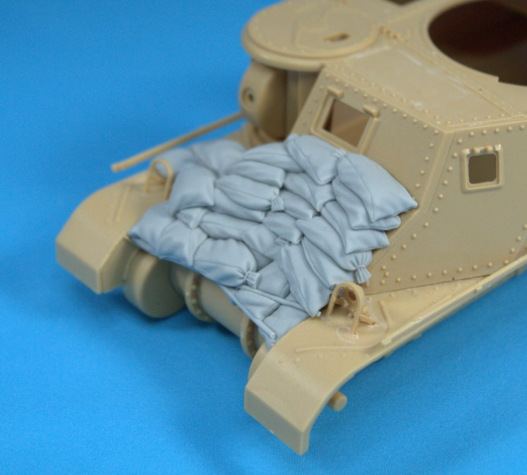 Panzer Art RE35-196 Blindage sable pour M3 « Grant » (Afrique du Nord) 1/35