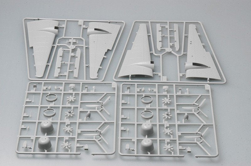 Trumpeter 01627 Wellington Mk. 3 1/72 – image 2