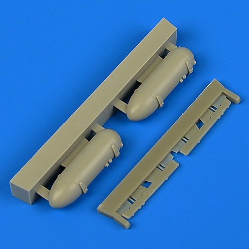 Réservoirs largables Quickboost QB72593 Ki-61-Id Hien avec pylônes pour Tamiya 1/72