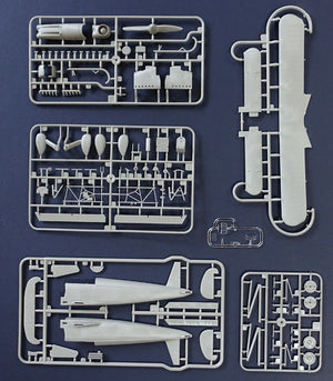 Roden 454 Arado Ar 68F 1/48 – image 3