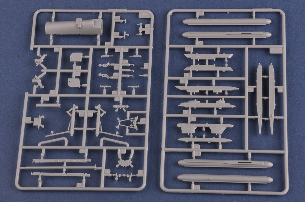 Hobby Boss 81713 Su-27UB Flanker C 1/48  – image 12
