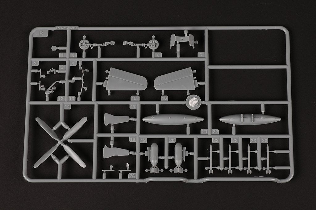 Hobby Boss 87269 F8F-2 Bearcat 1/72 – Bild 9