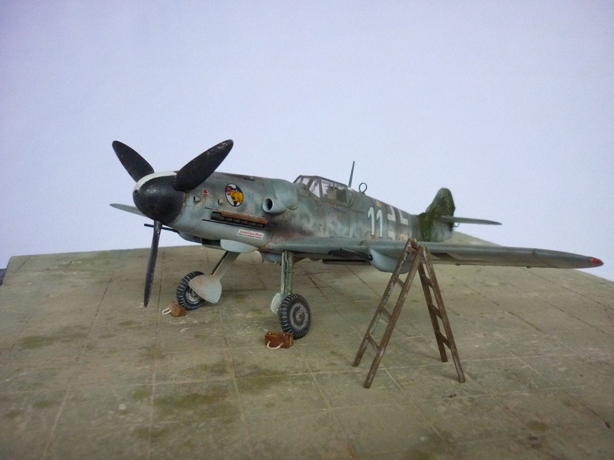 RT-Diorama 35293 Socle de diorama : « Aérodrome » 1/35 – immagine 6