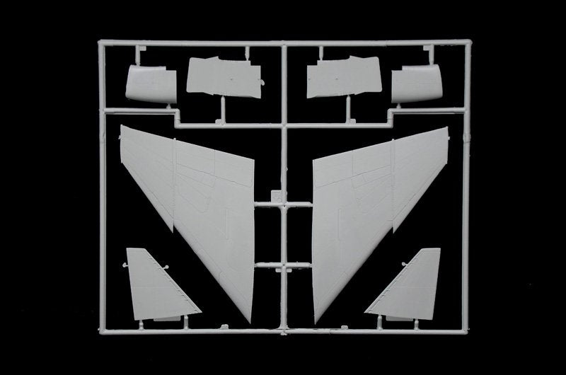 Italeri 2781 F-4J PHANTOM II (1/48) – immagine 5