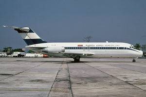 Fly 14410 DC 9-15 Fuerza Aerea Venezolana 1/144