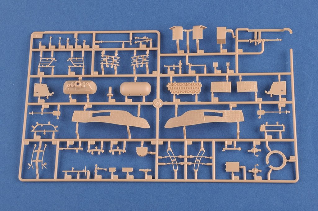Hobby Boss 84503 Leopard C2 (char de combat principal canadien) 1/35 – image 5
