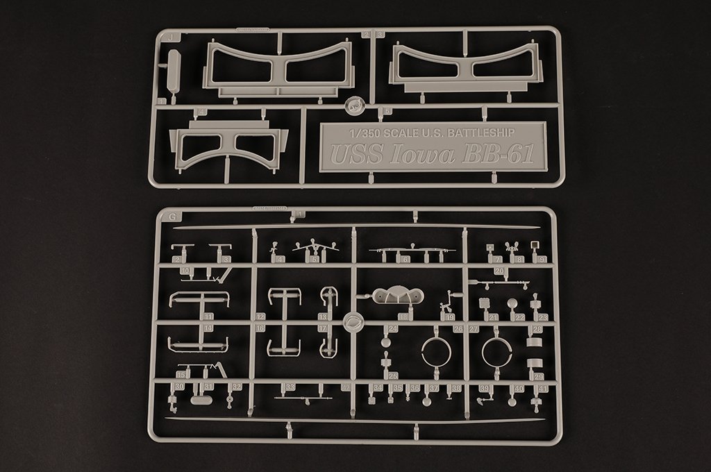 Hobby Boss 86517 USS Iowa BB-61 1/350  – immagine 9