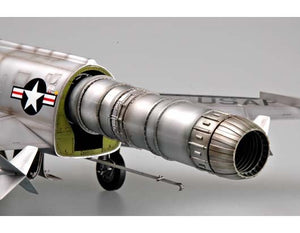 Trumpeter 02232 Chasseur North American F-100D (1/32) – image 8