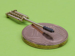 Maquette Master AM-48-125 AH-64 Apache - Canon mitrailleur M230 (30 mm), tubes Pitot et antenne de queue (résine, photodécoupe et pièces tournées) 1/48 – image 9