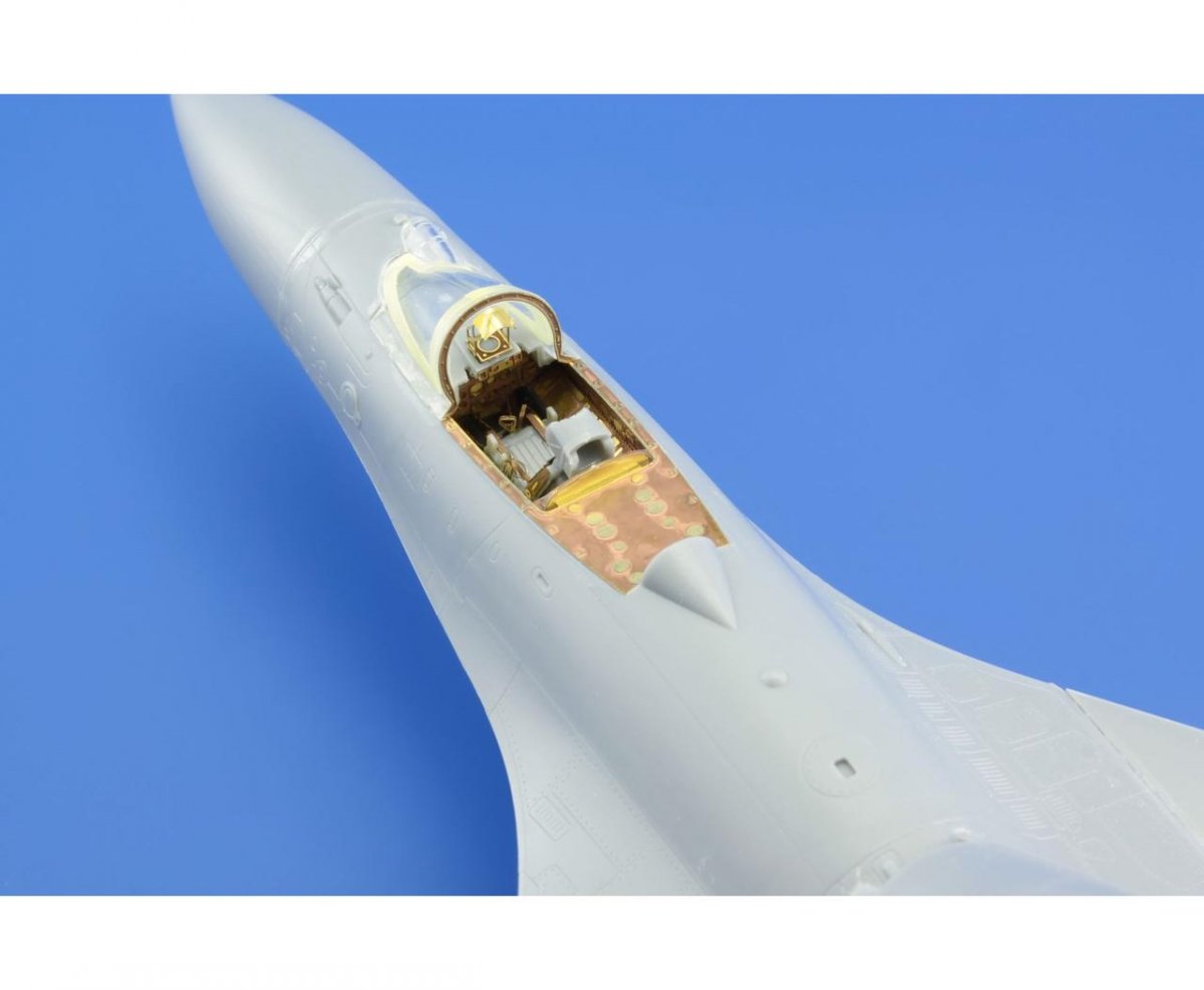 Eduard 73548 Su-33 TROMPETTE 1/72 – Bild 7