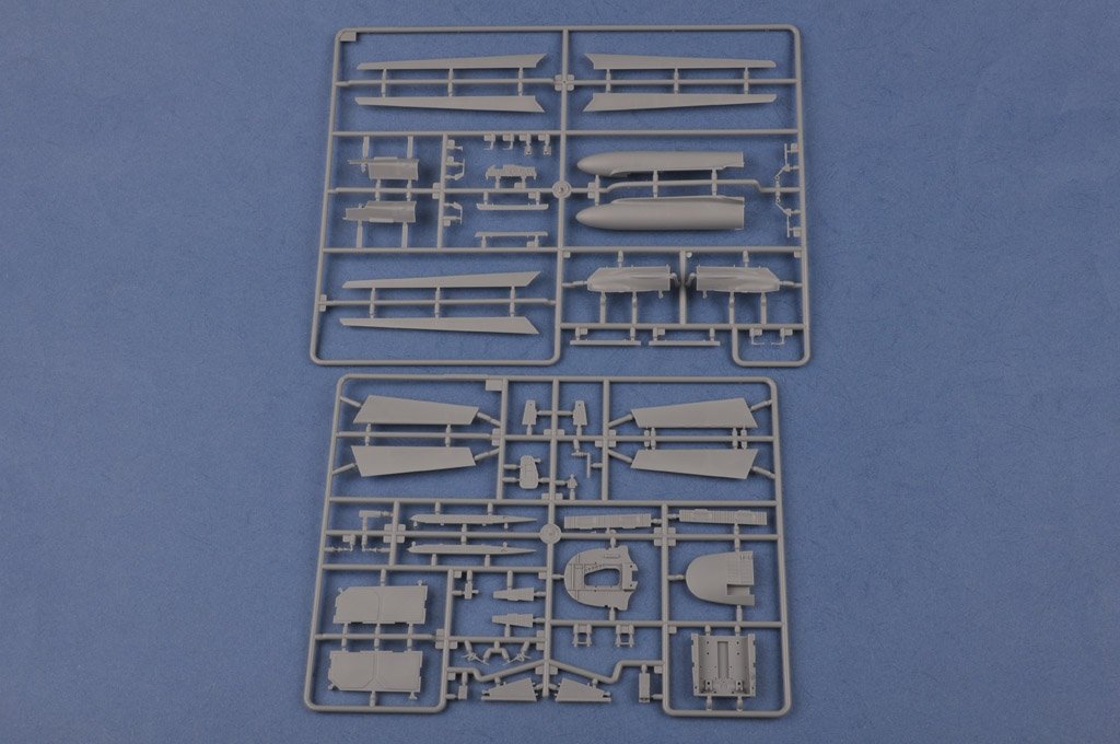 Hobby Boss 81756 Chasseur-bombardier russe Su-34 Fullback 1/48 – image 6