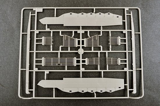 Trumpeter 09587 Char de combat principal russe T-80BVM 1/35 – image 12