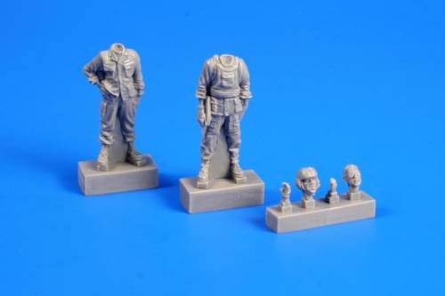 CMK F48280 Pilote et mitrailleur d&amp;#39;AH-1 de l&amp;#39;armée américaine (guerre du Vietnam) 1/48 – image 2