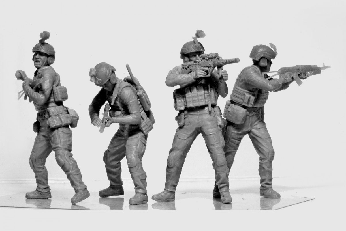 ICM 35754 Toujours les premiers, Troupes d&amp;#39;assaut aéroportées des forces armées ukrainiennes 1/35 – Bild 3