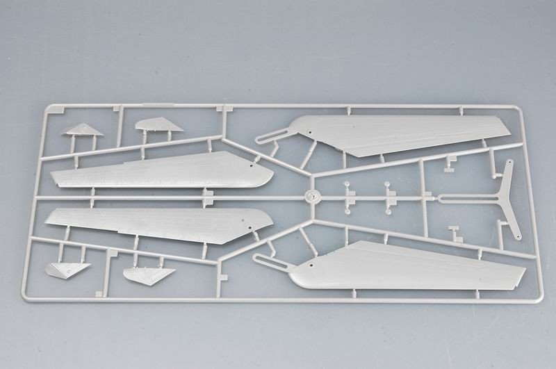 Trumpeter 03906 Tu-160 BlackJack 1/144 – imagen 4