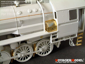 Maquette Voyager PE35098 BR52 partie 1 1/35 – image 5