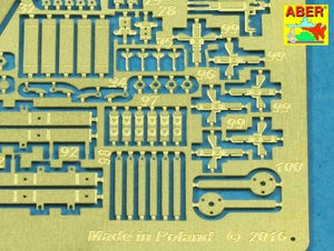 Aber 35259 Sd.Kfz.18 Pz.Kpfw.VI Ausf.E Tiger I (s.PzAbt. 501 en Tunisie) (1/35) – imagen 6