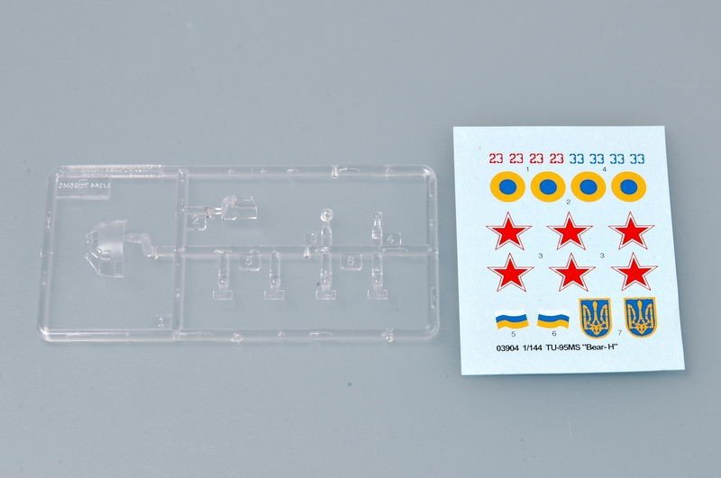 Trumpeter 03904 TU-95MS Bear-H 1/144 – imagen 3