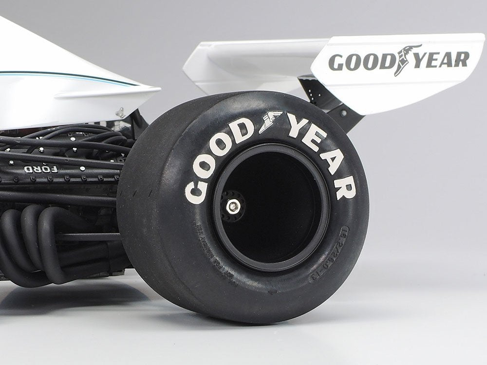 Tamiya 12042 Martini Brabham BT44B 1975 1/12 – immagine 8