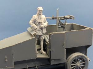 Copper State Models F35-035 Officier de voiture blindée de la marine française 1/35 – image 2
