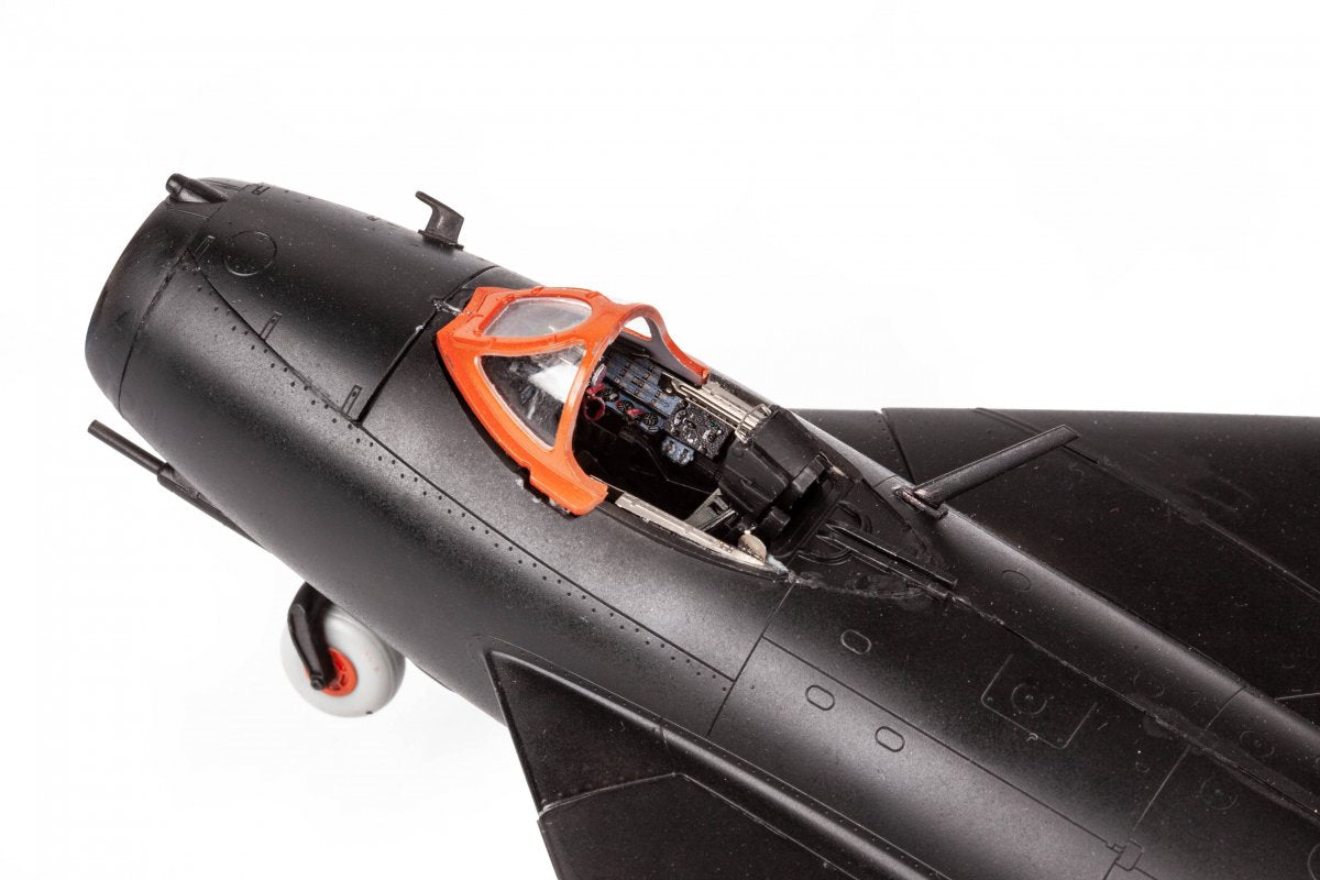 Eduard 491366 MUNITIONS MiG-17F 1/48 – Bild 7