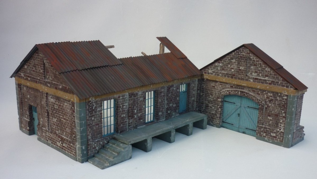 RT-Diorama 35211 Freight Shed (Modular System) 1/35 – zdjęcie 11