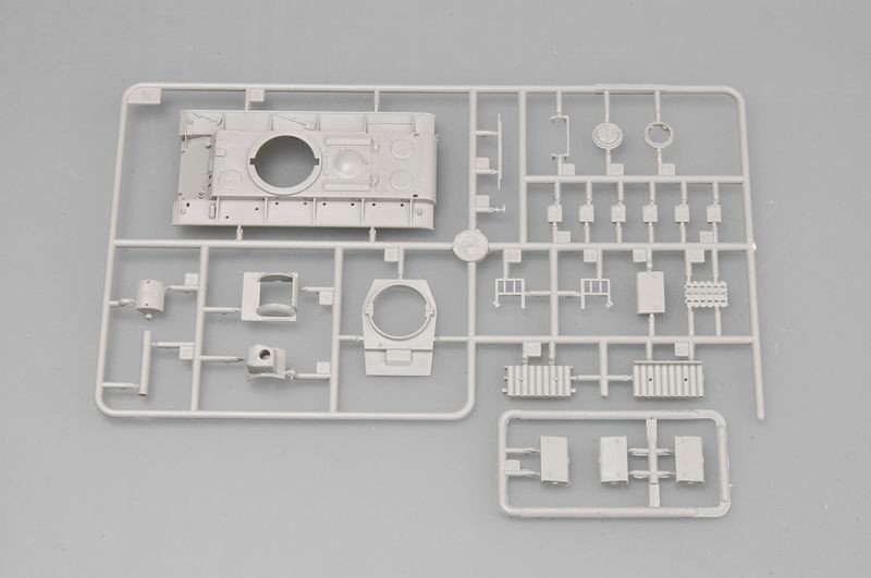Trumpeter 07266 Char allemand Pz.kpfw KV-2 754( r ) (1/72) – image 5