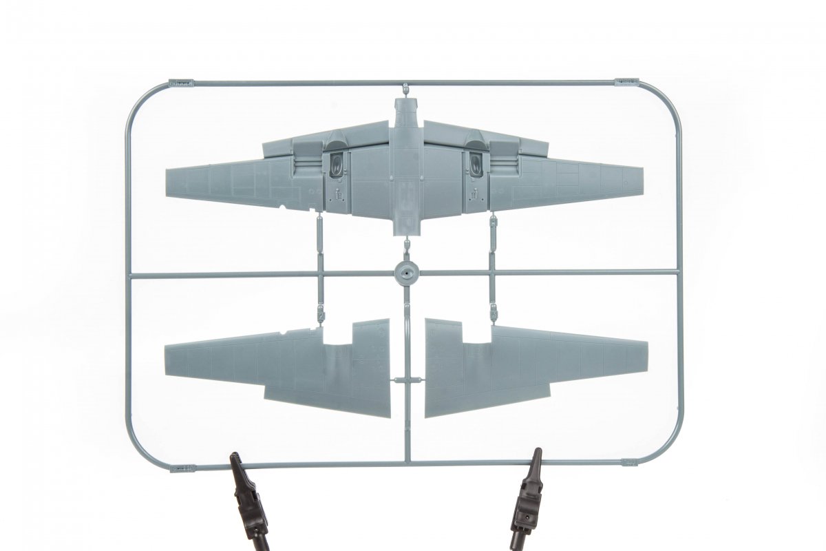 Eduard 7083 Bf 110E 1/72 – image 7