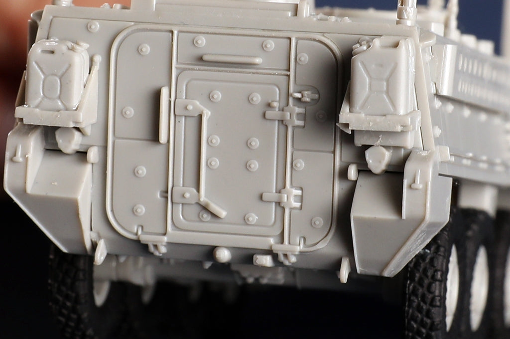 Trumpeter 07425 M1134 Stryker Missile antichar guidé (ATGM) 1/72 – imagen 9