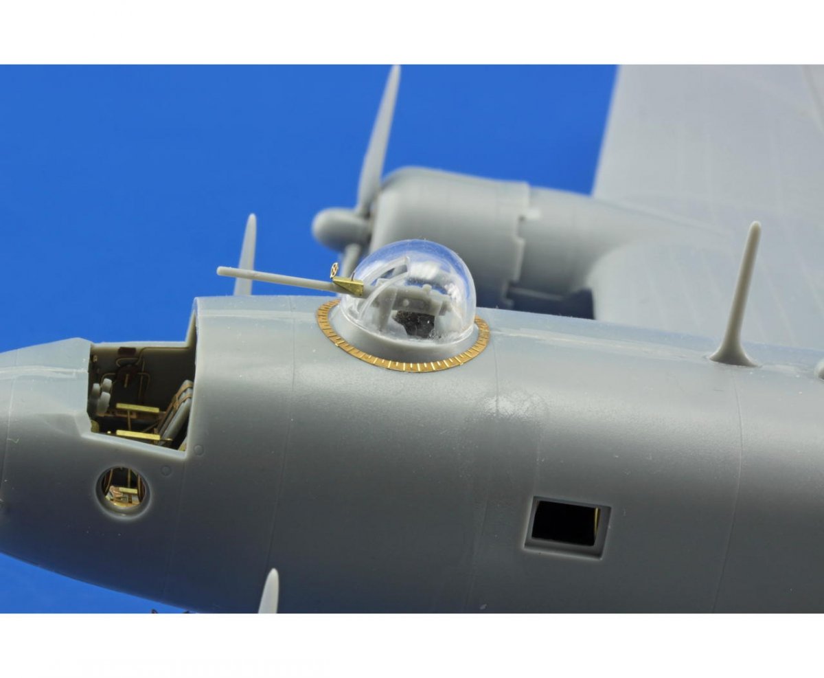 Eduard 72579 Fw 200C extérieur 1/72 TRUMPETER – immagine 4