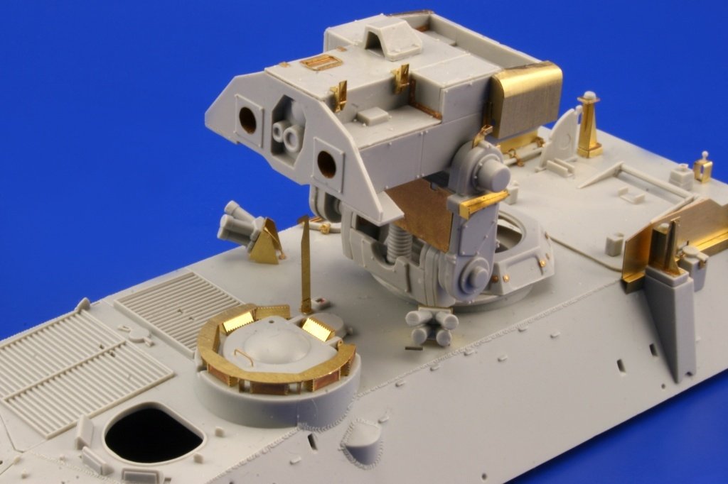 Eduard 36038 LAV AT 1/35 Trumpeter – Bild 13