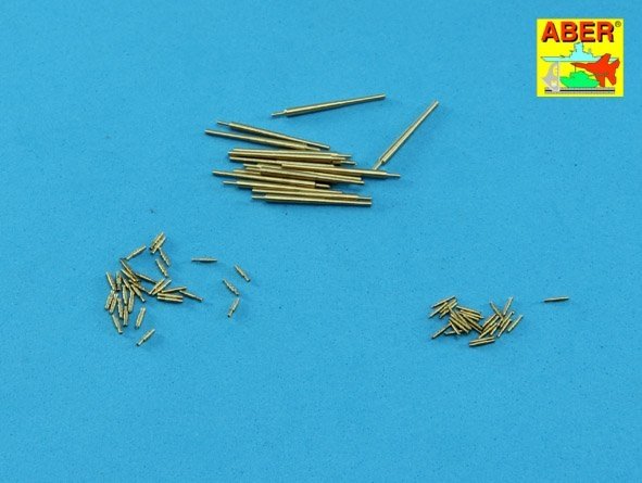 Ensemble de canons Aber 350L-72 pour HMS Ark Royal : 16 canons QF Mk I de 114 mm ; 32 canons QF Mark VIII Pom-Pom de 40 mm ; 32 canons Vickers Mk III de 12,7 mm (échelle 1/350). – Bild 6