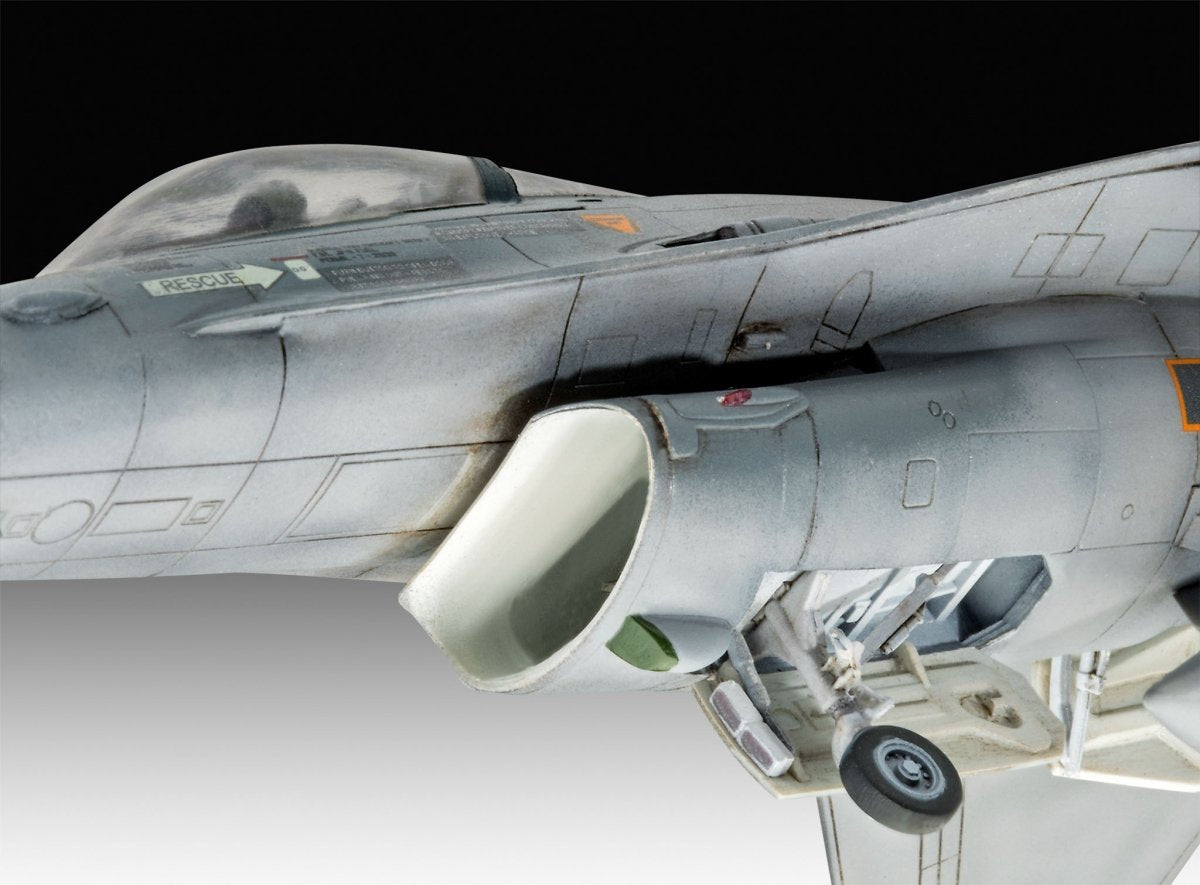 Revell 03860 Tiger Meet 2018 Lockheed Martin F-16 MLU 31e Esc. Petite Brogel 1/72 – Bild 2