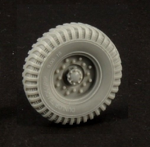 Roues de route Panzer Art RE35-341 pour AC « Otter » (Dunlop) 1/35