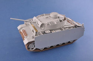 Heller 30321 Pz.Kpfw.III Ausf.J (5cm KwK 38 L/42), Ausf.J (5cm KwK 39 L/60), Ausf.L, Ausf.M 1/16  – image 3