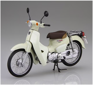 Fujimi 141985 Honda Super Cub 110 (Beige Vierge) 1/12