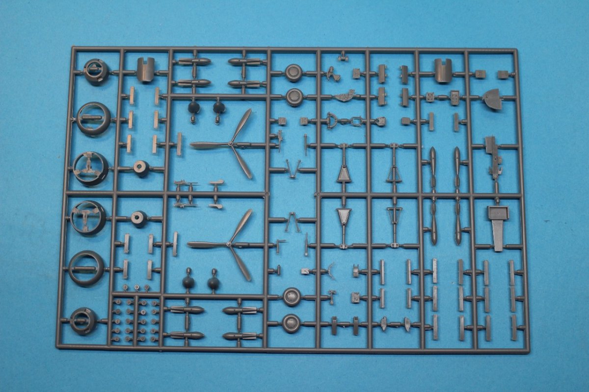 Fly 72040 PZL.37 A Moose A (1/72) – Bild 3