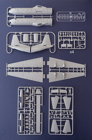 Roden 336 Douglas C-133A avec missile balistique intégré PGM-17 Thor 1/144 – image 4
