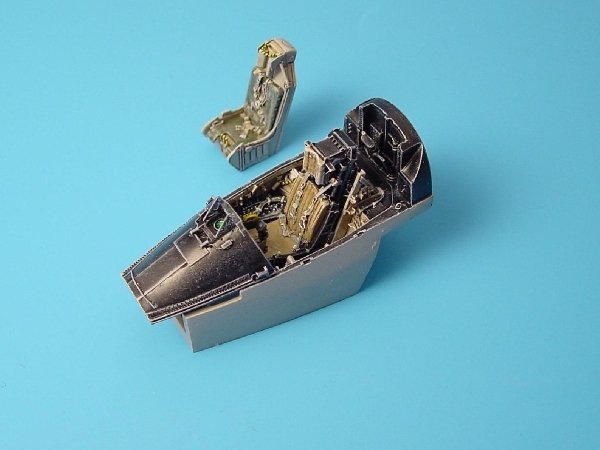 Ensemble cockpit Aires 4147 A-7E CORSAIR II 1/48 HASEGAWA