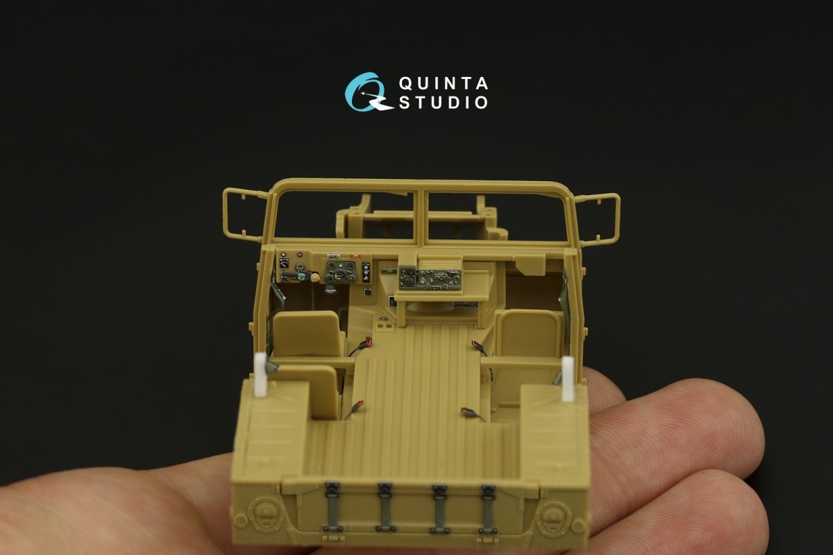 Intérieur imprimé en 3D et coloré sur papier décalcomanie Quinta Studio QD48310 pour la famille HUMVEE (Tamiya) au 1/48 – image 8